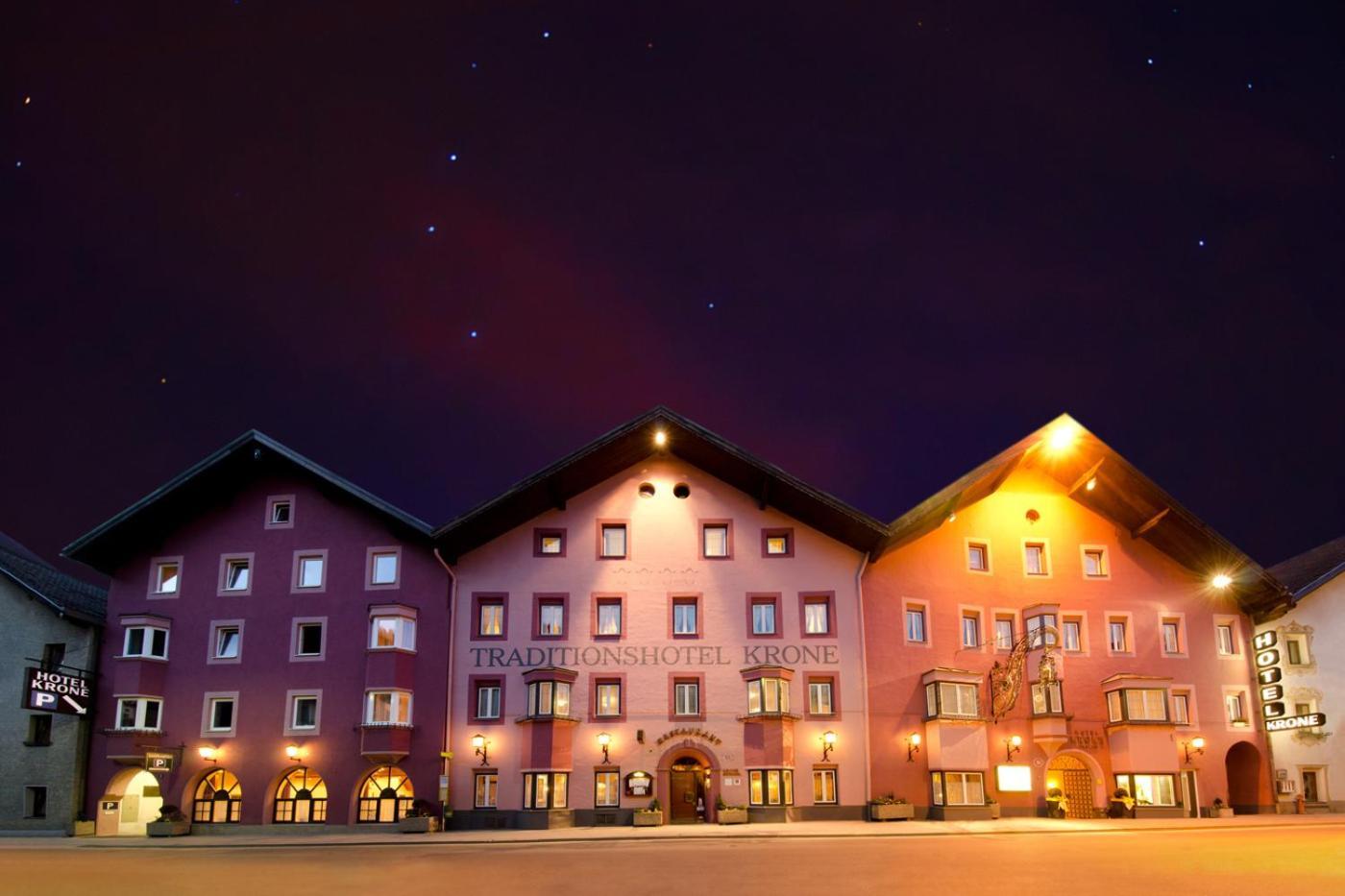Hotel Krone Matrei am Brenner Luaran gambar